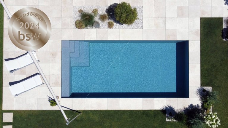 bsw 2024 Award Bronze Gewinner Rechteckpool in Top-Down Ansicht