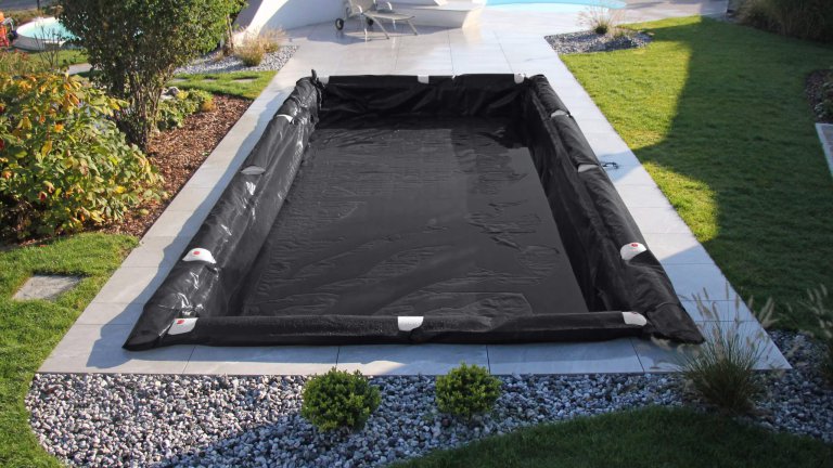 Winterabdeckung mit Wassersäcken für Rechteckpool