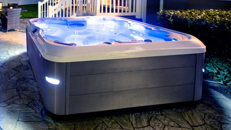 X Serie Whirlpool 3 scaled | happy-pool | pool, pools