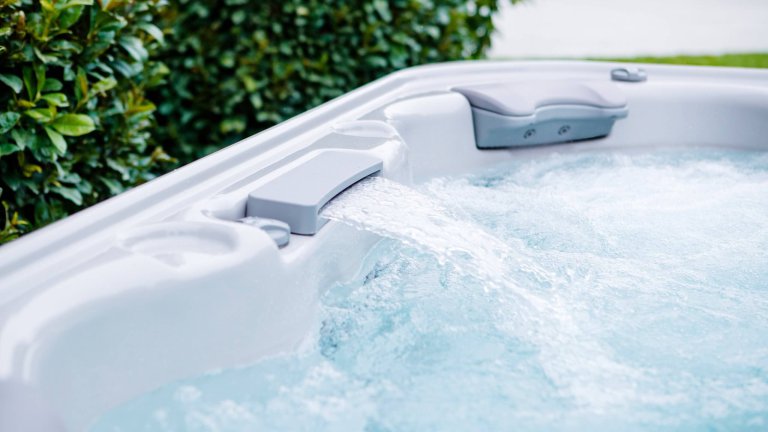 X Serie Whirlpool 4 scaled | happy-pool | pool, pools