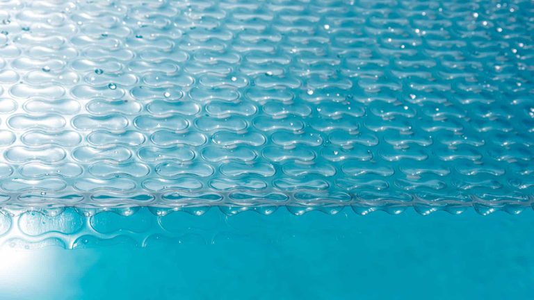 Solarabdeckung hellgrau scaled | happy-pool | pool, pools