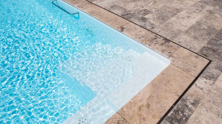 Rechteckpool mit Einbautreppe, Folie weiß