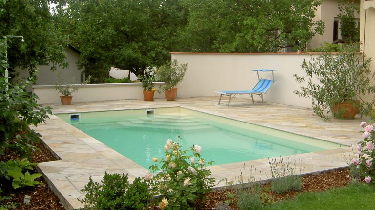 Rechteckpool, Folie sandfarben, mit Ecktreppe