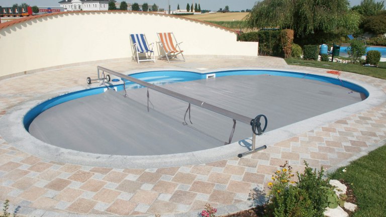 Isolierabdeckung Isotherm grau