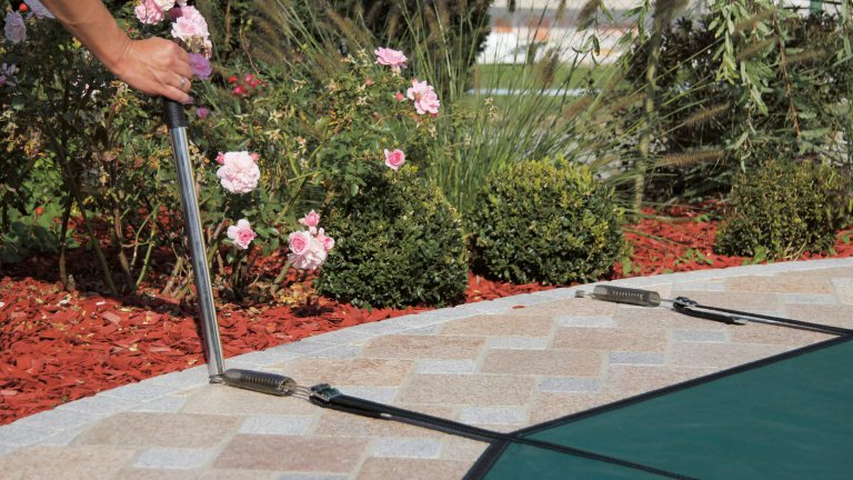 Bild der Montage eines Sicherheitsnetzes