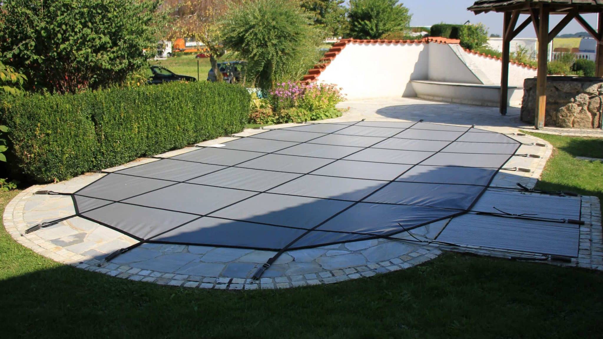 Sicherheitsnetz grau Ovalpool