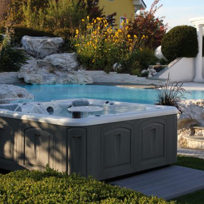 Whirlpool Hawaii im Garten