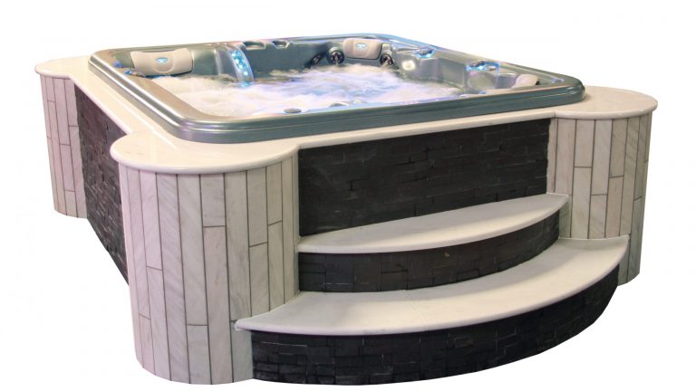 Whirlpoolverkleidung