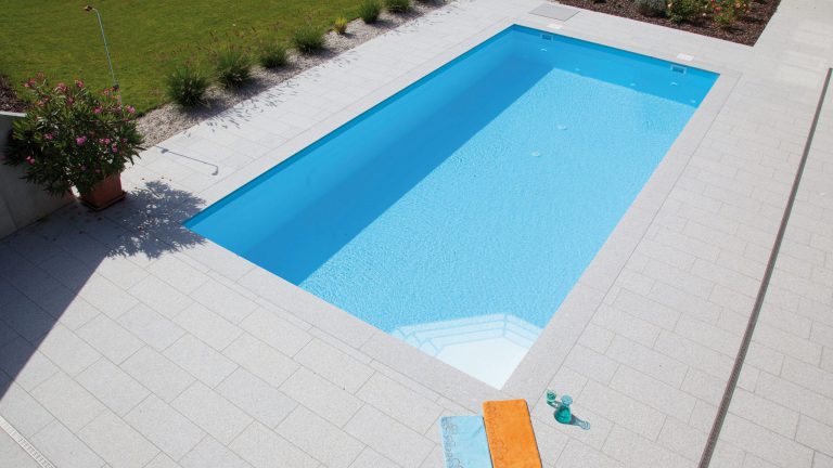 Rechteckpool, Folie hellblau, mit Einstiegstreppe